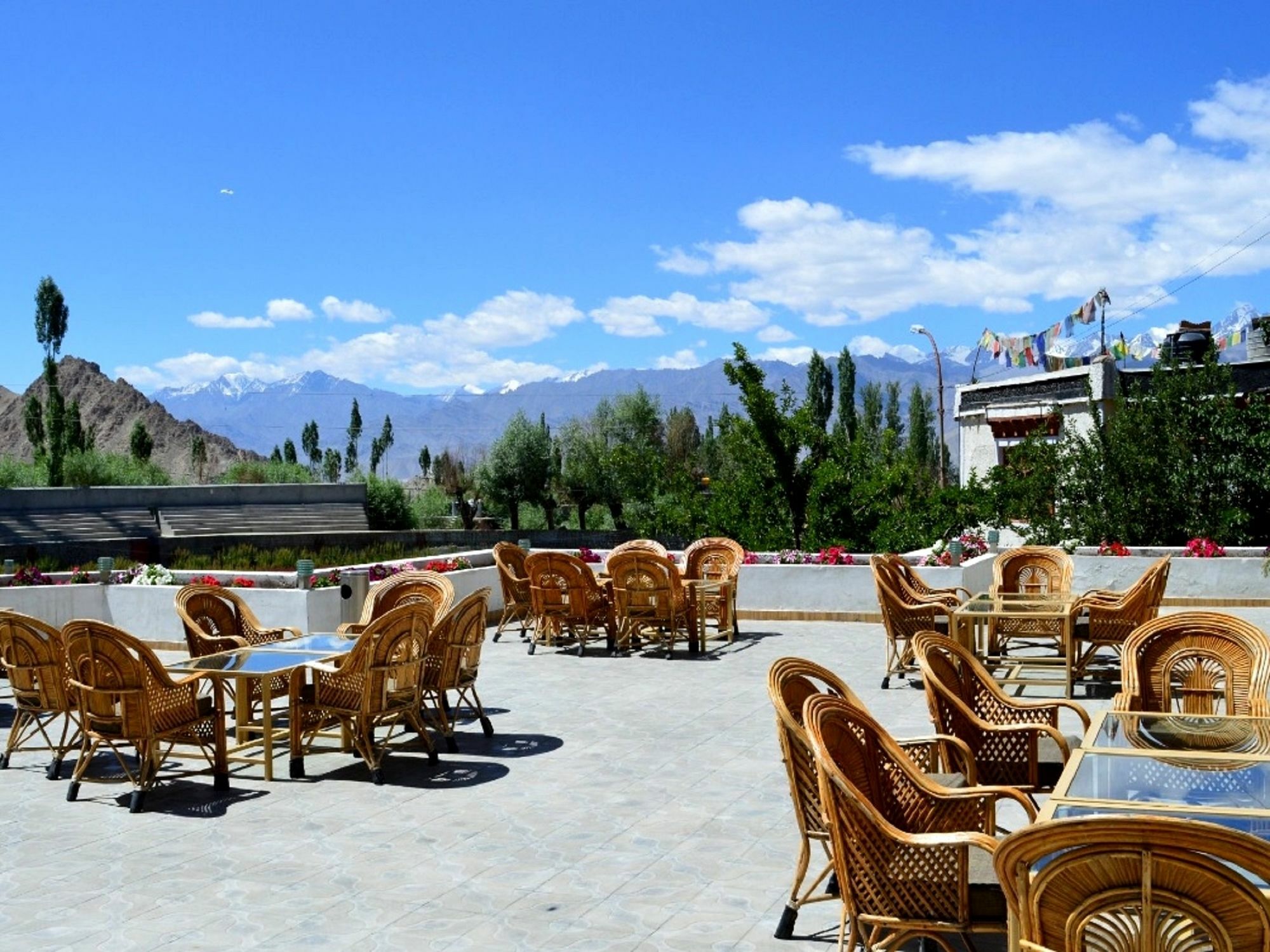 Hotel New Glacier View Leh Exterior foto